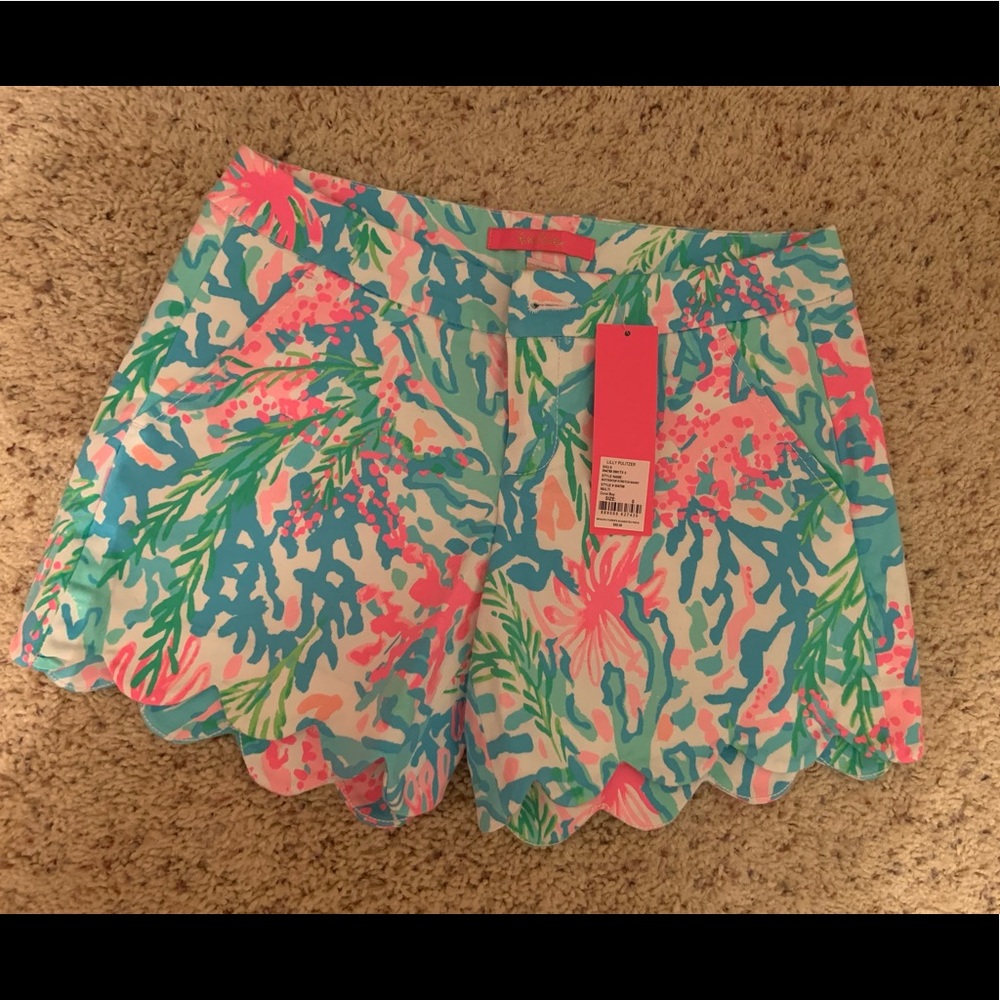Lilly Pulitzer Buttercup Shorts, NWT, Size 0, Coral Bay Print